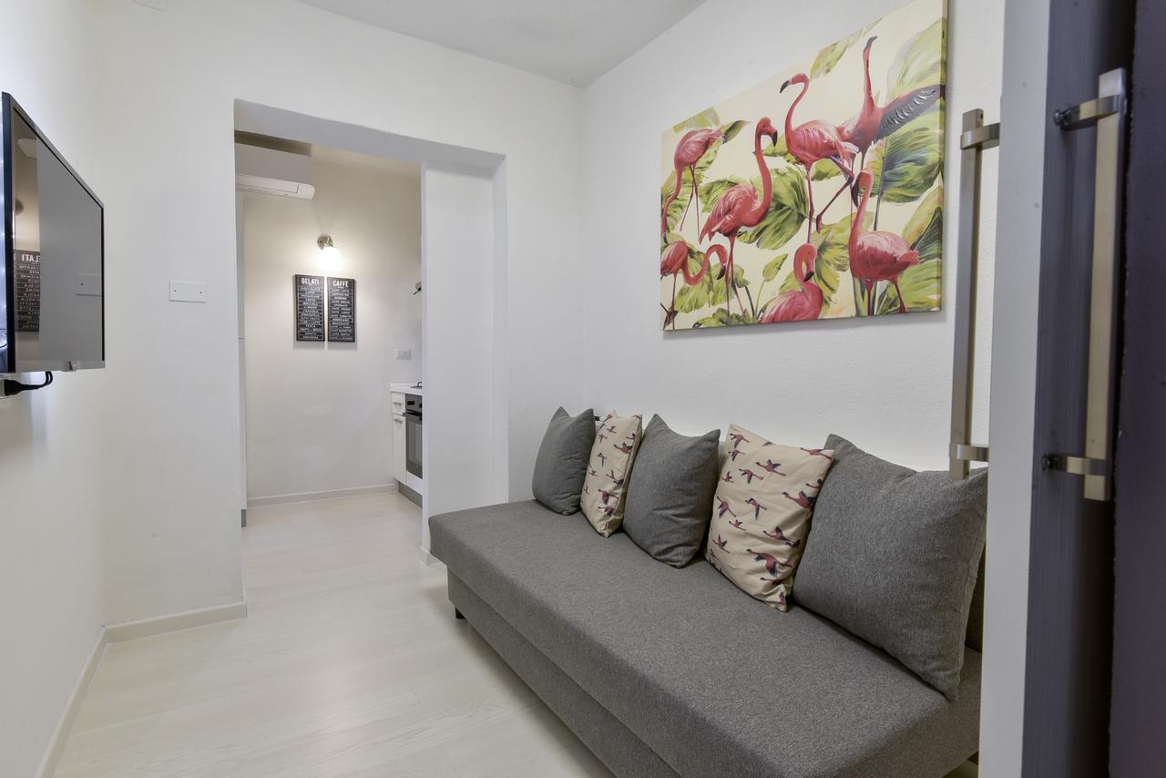Resilienza Tropical Apartments & Room Porto SantʼElpidio Exterior foto